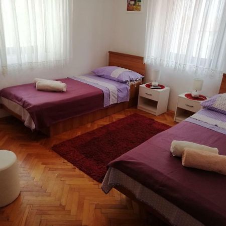 Villa House Lotties à Stari Grad  Extérieur photo